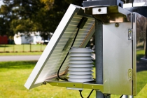 Temperature Sensor with weather station bracket